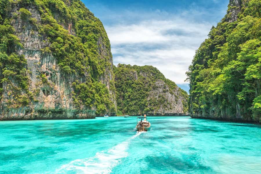 Phuket: Bamboo Island and Phi Phi Islands by Fast Catamaran - Bamboo Island: a 1 hour break for snorkeling and beach time