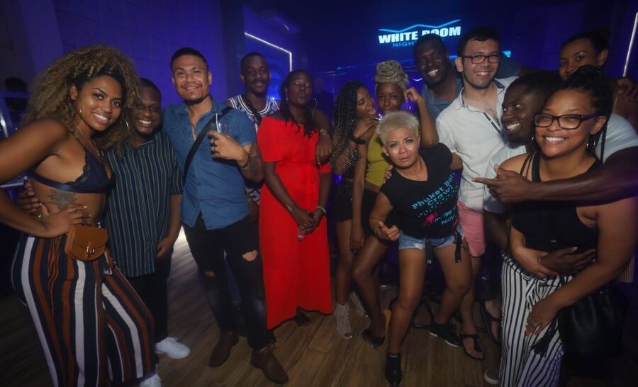Phuket: Bar Crawl Tour - Your 6-hour route: Heroes Bar to two bars to the club