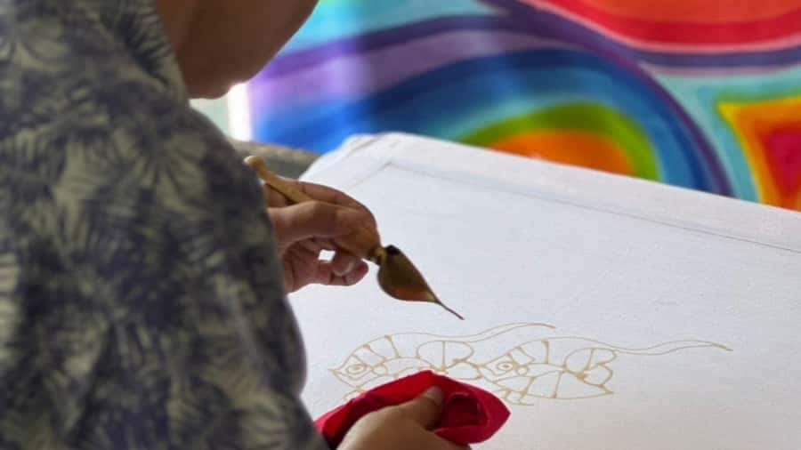 Phuket: Batik Workshop Making and Painting Class - Meeting Point at Changthai Tour and Travel: Getting Oriented Fast