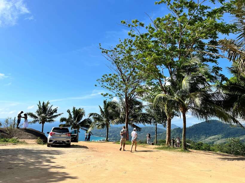 Phuket: Big Buddha View Wat Chalong, Old Town Guided Tour - Phuket Old Town: Sino-Portuguese streets and food stalls that feel local