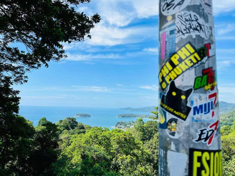 Phuket: Big Buddha View Wat Chalong, Old Town Guided Tour - What the small-group day feels like for you