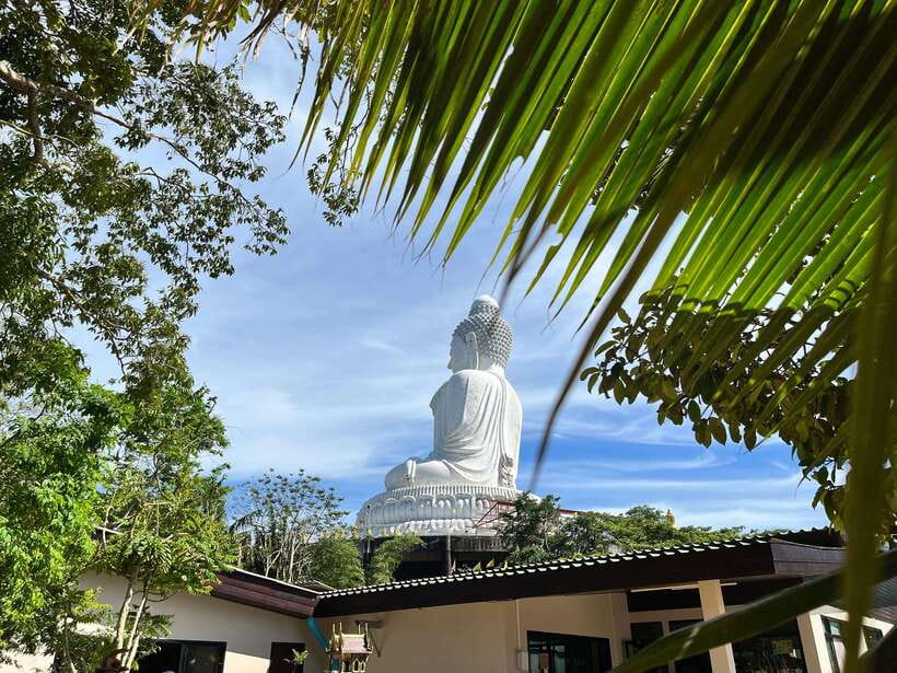 Phuket: Big Buddha View Wat Chalong, Old Town Guided Tour - Big Buddha Viewpoint: monkeys, 360 views, and a possible access hiccup