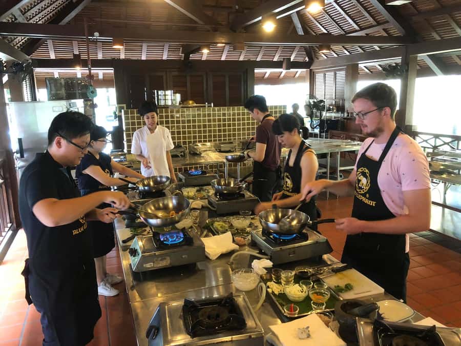 Phuket - Blue Elephant Thai Cooking Class with Market Tour - Value check: is $174 per person worth it?