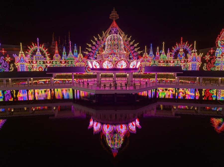 Phuket: Carnival Magic Show and Dinner Combo - Price and Value: Is $73 Per Person Worth It?
