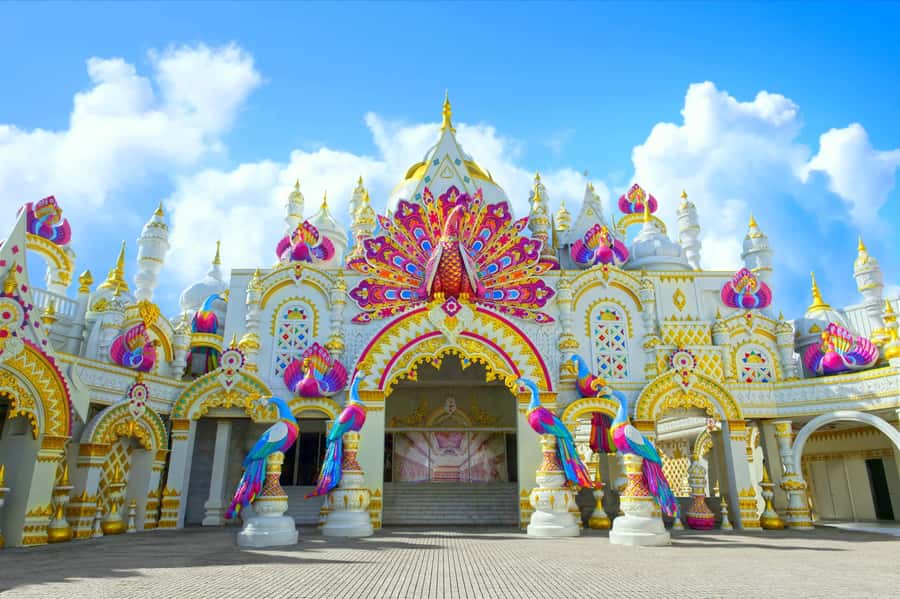 Phuket: Carnival Magic Show and Dinner Combo - Carnival Games and Interactive Activities: Fun, But Budget for Extra Fees
