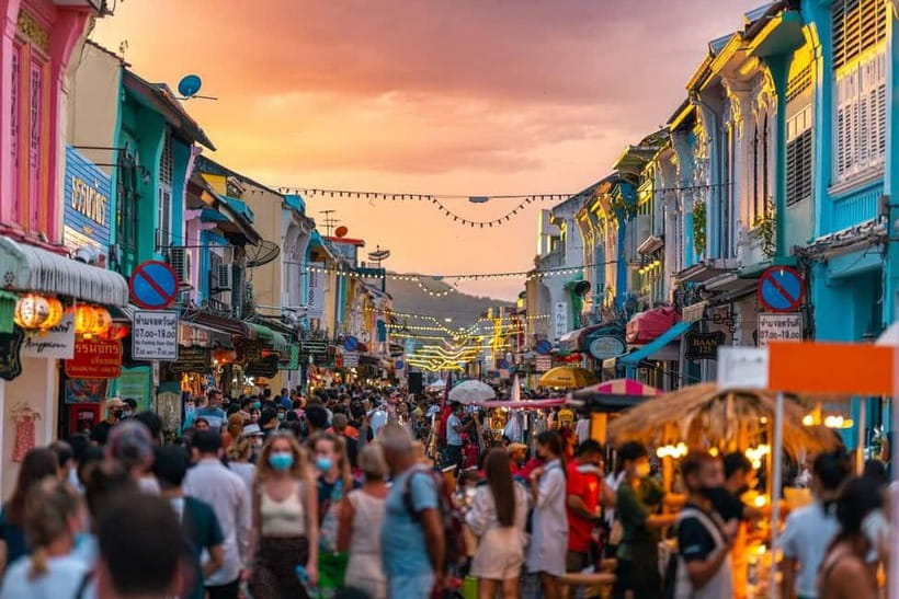 Phuket City Tour & Scenic Viewpoints / Night Market - Karon Viewpoint and Khao Rang Hill: Your Photo Windows