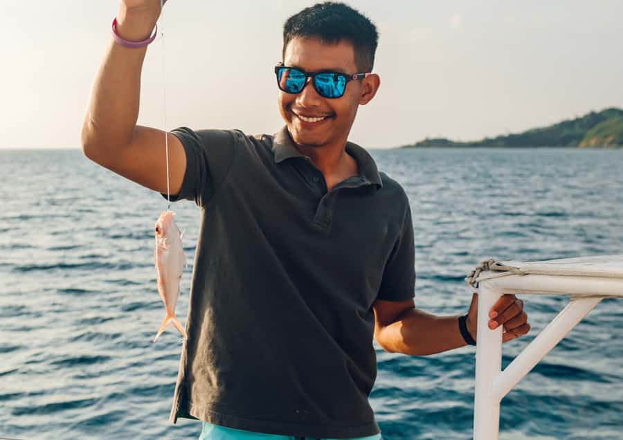 Phuket: Coral, Racha, Promthep Island Catamaran Trip & Lunch - Lunch on Board: Why This Is Better Than Grab-and-Go