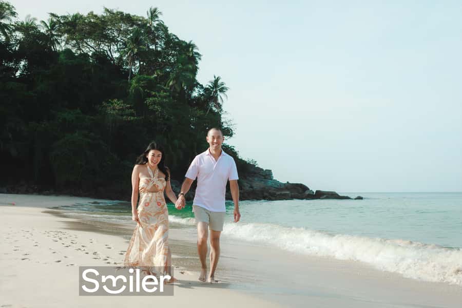 Phuket: couple photoshoot at Surin Beach - How the 45-minute shoot really works on Surin Beach