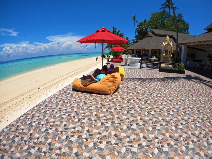 Phuket: Deluxe Phi Phi Tour by Speedboat & Lunch Buffet - Maya Bay during ecological restoration: what you can expect