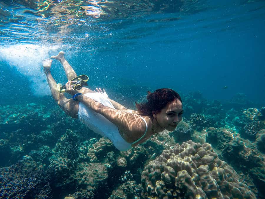 Phuket: Deluxe Phi Phi Tour by Speedboat & Lunch Buffet - Phuket pickup and the first stretch of the day