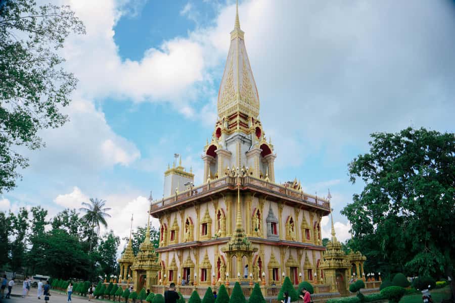 Phuket: Do it Your Way - Promthep Cape for photos, then Wat Chalong for meaning