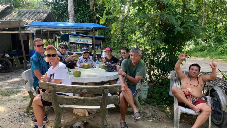 Phuket: Half-Day Countryside Cycling Tour with Lunch - Pace, comfort, and bike skills you should bring