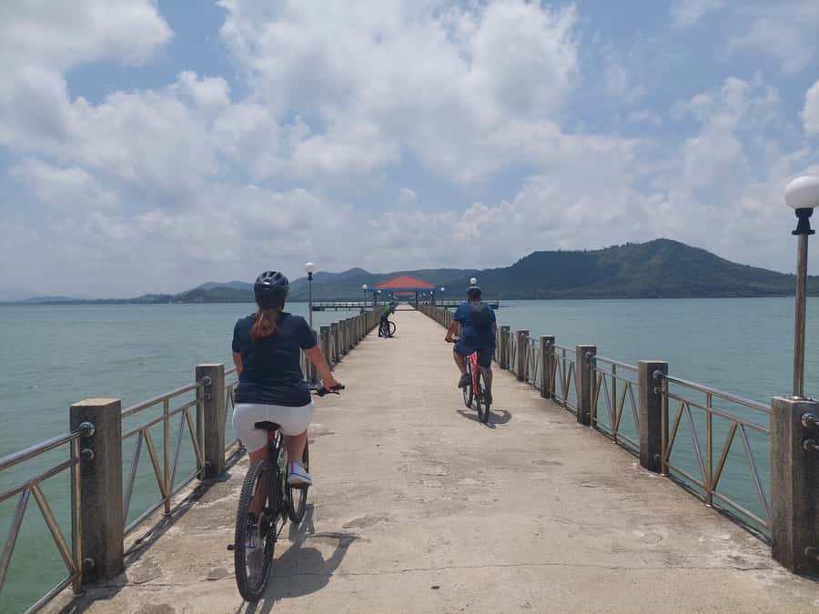 Phuket: Half-Day Countryside Cycling Tour with Lunch - Price and value: $73 for a guided farm and jungle circuit