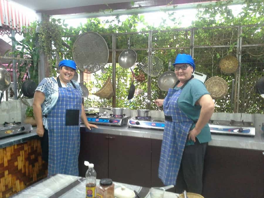 Phuket: Half Day Easy Thai Cooking Class & Local Market Tour - Key things that make this Phuket cooking class worth your time