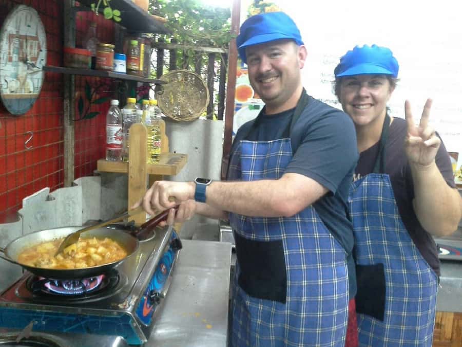 Phuket: Half Day Easy Thai Cooking Class & Local Market Tour - Timing, pickup zones, and how to choose morning versus afternoon