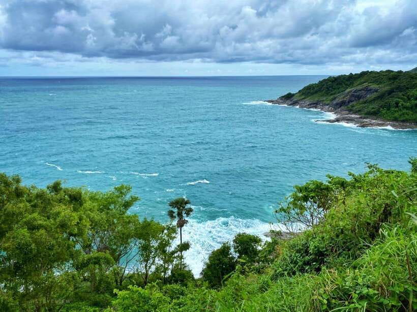 Phuket: Half-Day Viewpoint, Big Buddha and Wat Chalong Tour - Phuket Town and Old Town Stroll: Sino-Portuguese Buildings and Café Time