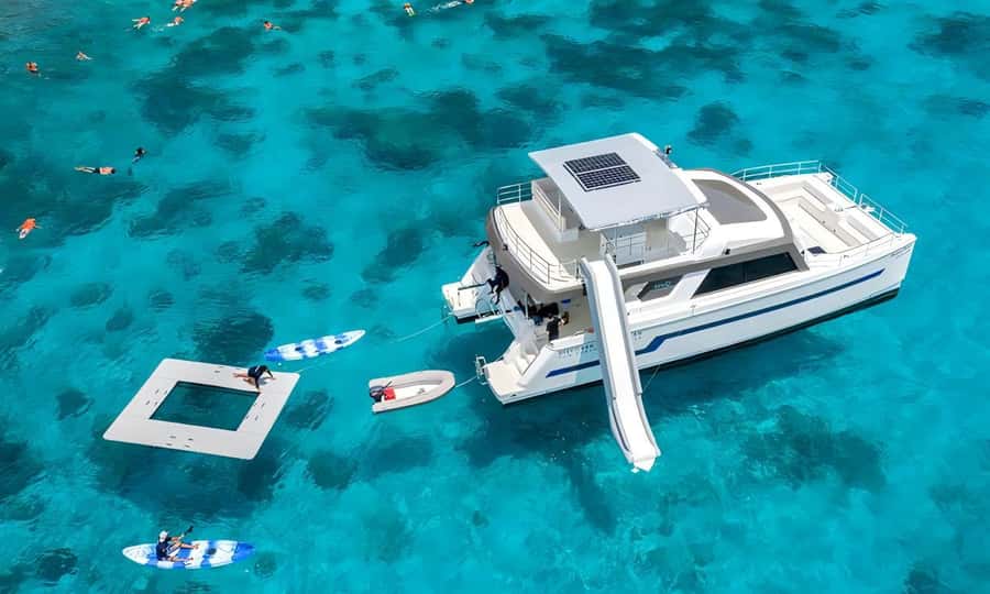 Phuket: Indigo Luxury Yacht to Phi Phi, Maya & Maithon - Getting to the pier: pickup windows and the Deep Sea Port fee reality