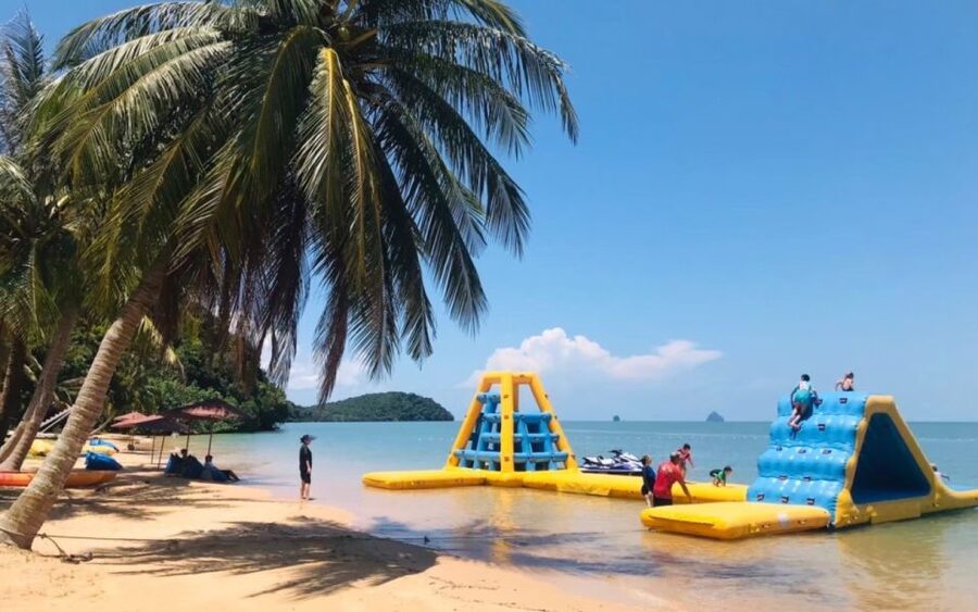 Phuket: James Bond and Laem Haad Beach by Speedboat - From AA Marina Pier to Phanak Island: fast travel, quick looks