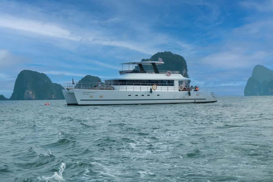 Phuket: James Bond Island and Phang Nga Bay by Premium Yacht - Hong Island canoeing through caves and lagoons