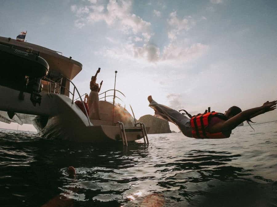 Phuket: James Bond Island Canoeing & Sunset Yacht Dinner - James Bond Island at about 3:15 pm: photos, a walk, and Khao Phing Kan
