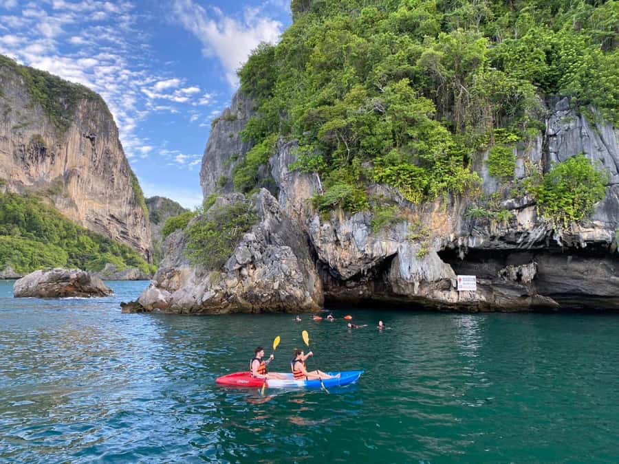 Phuket: James Bond Island Canoeing & Sunset Yacht Dinner - Ko Hong canoeing: hidden caves and lagoons with life jackets on