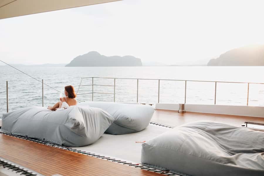 Phuket: James Bond Island Luxury Sunset Cruise - Phang Nga Bay cruising plus lunch on board: The “settle in” part that sets the tone