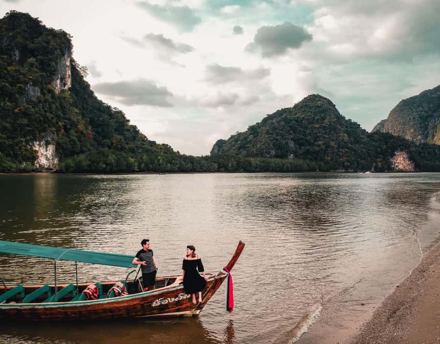 Phuket: James Bond Island Private, All-Inclusive Boat Tour - Koh Panyee lunch on the water, and why it’s more than fuel