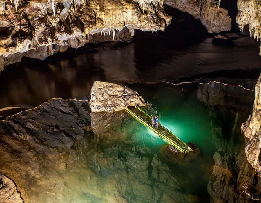 Phuket: James Bond Island Private, All-Inclusive Boat Tour - Tam Lod canoeing through the caves, hands-on and memorable