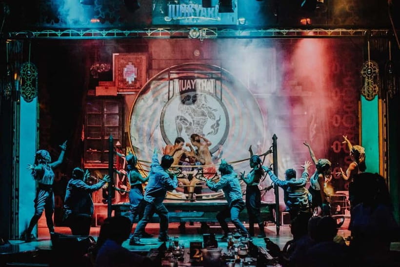 Phuket: Junkyard Theatre Dinner and Show - Standard Ticket - Your 3-Course Dinner and Cabaret Acts, What the Evening Feels Like