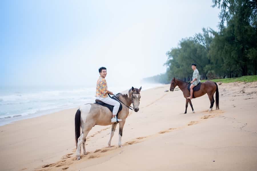 Phuket: Kamala Beach Horse Riding Activity - Meeting Point Reality: Get Yourself There