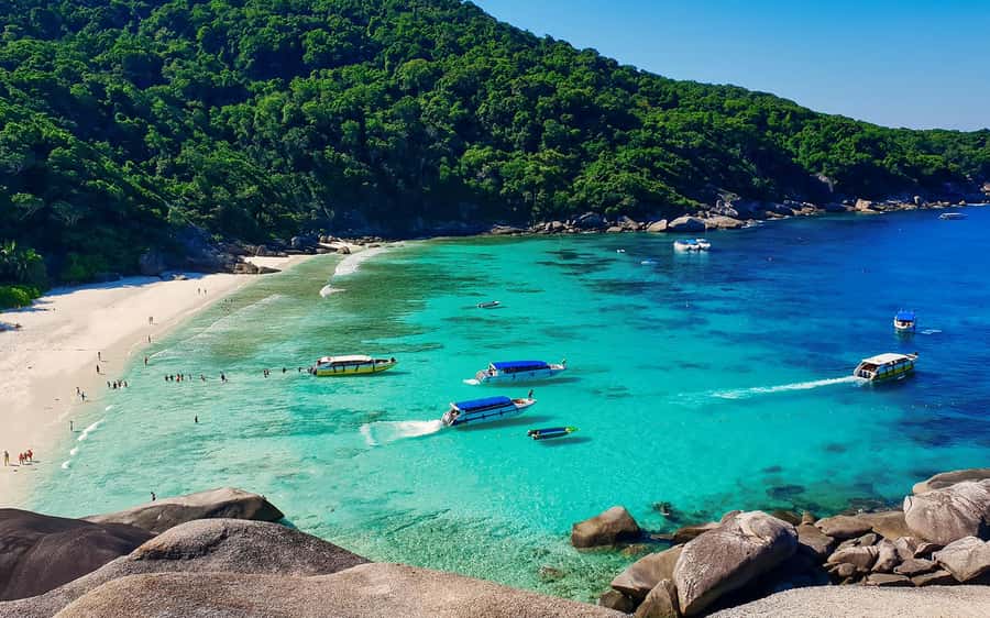 Phuket/Khao Lak: Similan Island Adventure Tour - A 12-hour day: van time, speedboat hopping, and comfort tips