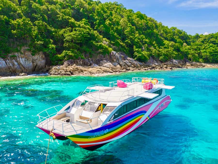 Phuket/Khaolak: Similan Islands Speed Catamaran Premium Trip - Breakfast at Thap Lamu Pier, then straight into Similan Island time
