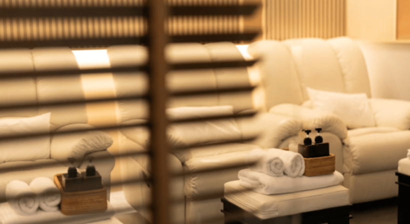 Phuket: Kim's Massage & Spa E-Voucher - Shared Rooms and the Phone Question