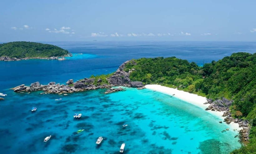 Phuket : Lazy Similan Islands by Catamaran with lunch - Island No. 8 (Koh Similan) and the Sailing Rock Viewpoint