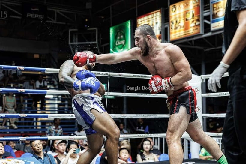 Phuket: Live Muay Thai at Bangla Boxing Stadium with T-Shirt - Your 3-hour rhythm, from pickup to the last bout