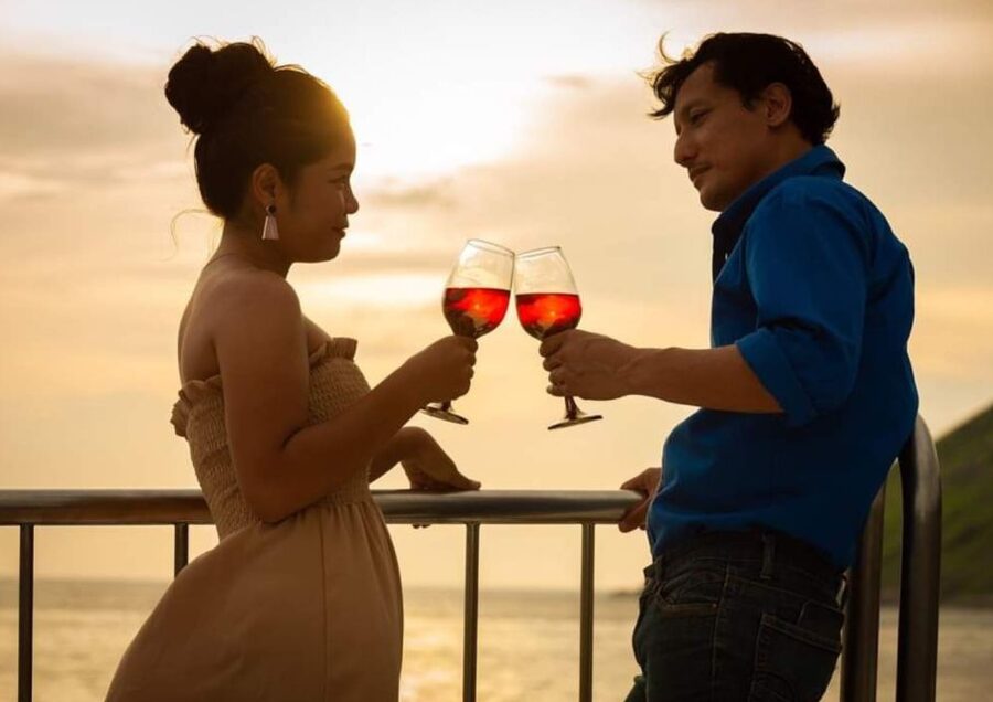 Phuket: Melody Sunset Dinner Cruise - Music, timing, and the onboard feel