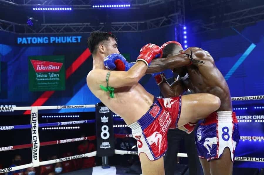 Phuket: Muay Thai Fight at Patong Boxing Stadium - How the 9:00 PM schedule feels: from junior fights to pro action