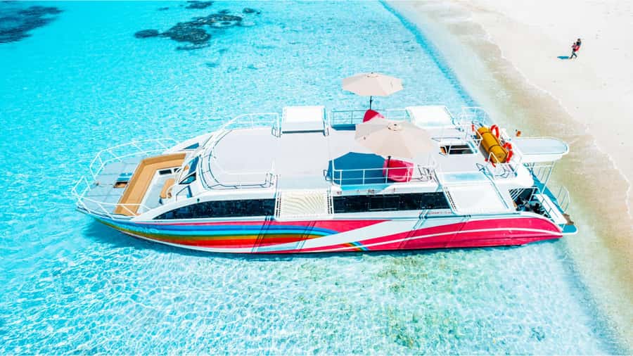 Phuket: Phi Phi Islands, Bamboo Island and Pileh Lagoon Trip - Phuket to Phi Phi Islands by speedboat, how the day is paced