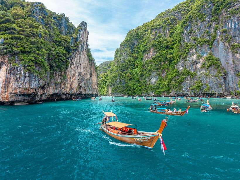 Phuket: Phi Phi, Maya and Khai Or Bamboo Island by Catamaran - Monkey Beach photo stop: the fun moment you can catch from the boat