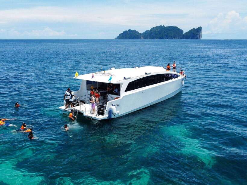 Phuket: Phi Phi, Maya and Khai Or Bamboo Island by Catamaran - Maya Bay: the famous show, with rules that affect how you experience it