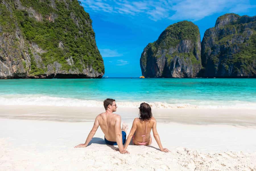 Phuket: Phi Phi, Maya & Bamboo By Premium Speed Catamaran - Pickup, Breakfast, and the Royal Phuket Marina Start