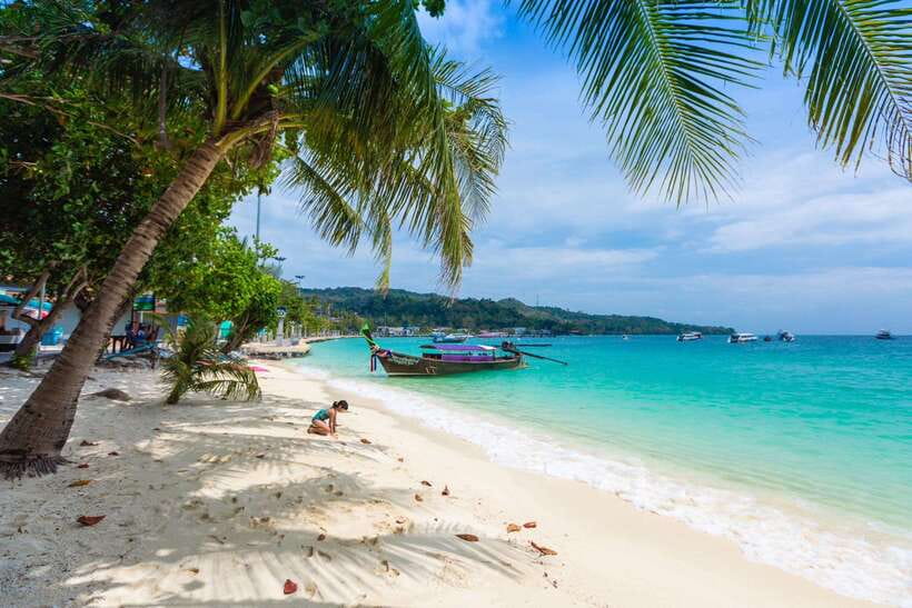 Phuket: PhiPhi, Maya Bay & Khai Island Day Tour with Lunch - Khai Nok Island: The Calm Finale After the Morning Rush
