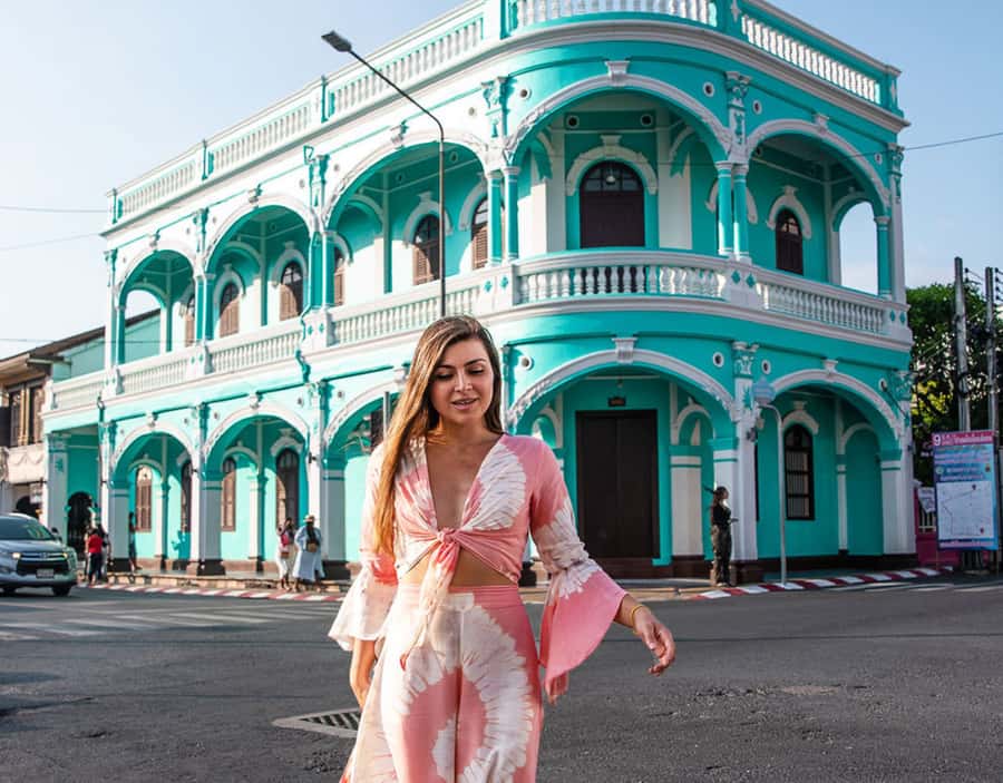 Phuket: Private Sightseeing Tour with Lunch and Entry Fees - Old Phuket Town: photos plus the human pace of streets