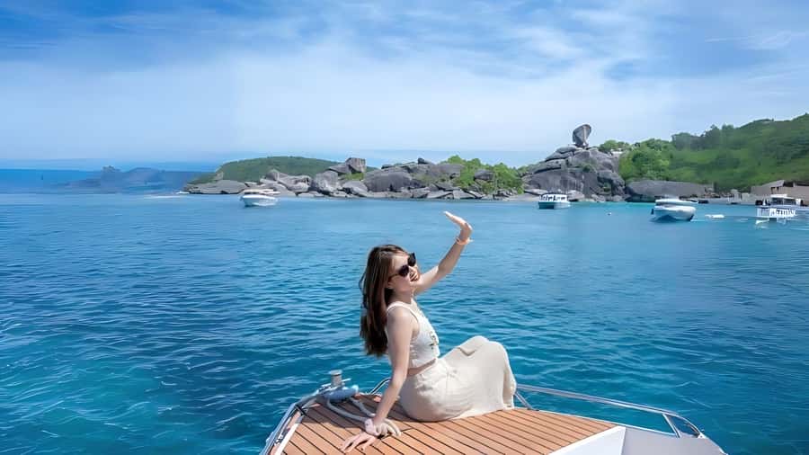 Phuket: Similan Island by Speedboat - Speedboat reality check: comfort, crowds, and safety briefing