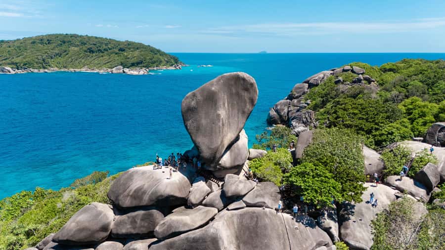 Phuket: Similan Islands Tour by Premium Speed Catamaran - The speed catamaran ride, what feels smooth and what to respect