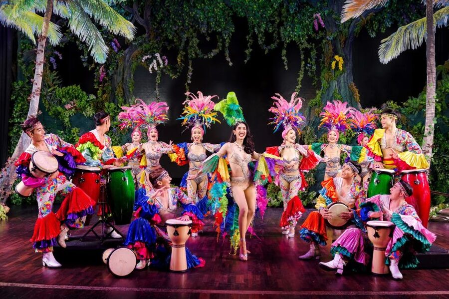 Phuket: Simon Cabaret Show Entry Ticket - Simon Cabaret Phuket: a 30-year cabaret show in Thailand’s Gulf of Thailand