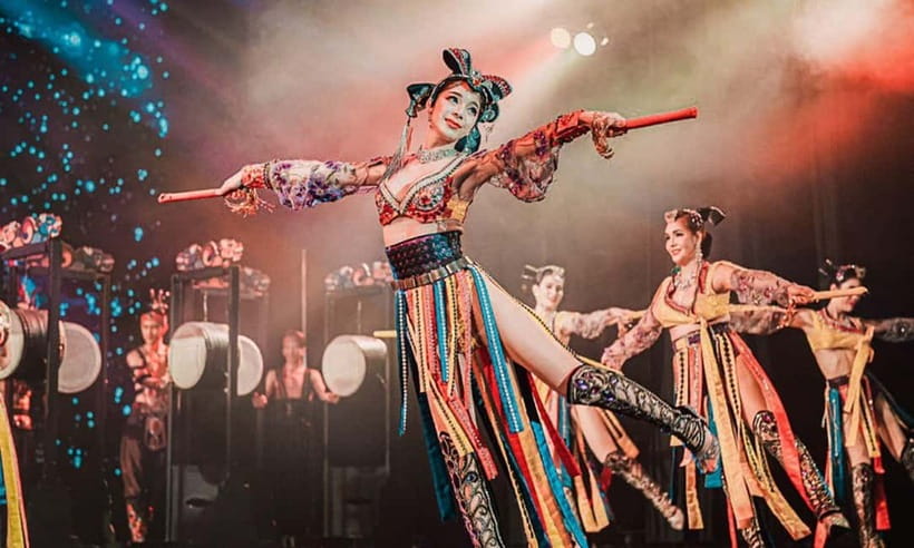 Phuket: Simon Cabaret Show Tickets Optional First 3 Rows - Drinks, VIP Expectations, and What to Watch For