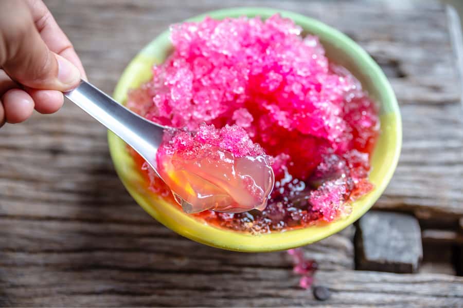 Phuket: Southern Thai Flavors Food Tastings Tour - Oh Aew at the dessert stop: why o-aew seed jelly is special