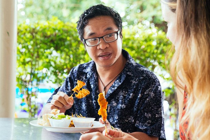Private Culinary Kickstart Tour of Bangkok with a Local - Or Tor Kor (OTK) Market: Fresh Produce, Seafood, and Street-Food Brain Food
