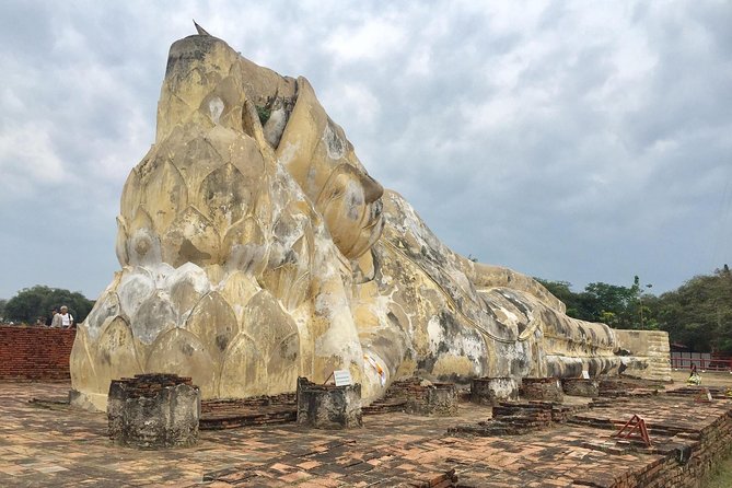 Private Excursion to Floating Market and Ayutthaya World Heritage - Price and logistics: does $184.25 per person feel fair?